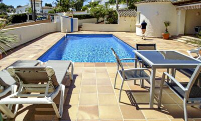 Ref:121)Casa Ronald luxury on his best with some sea view, good beds, nice interieur