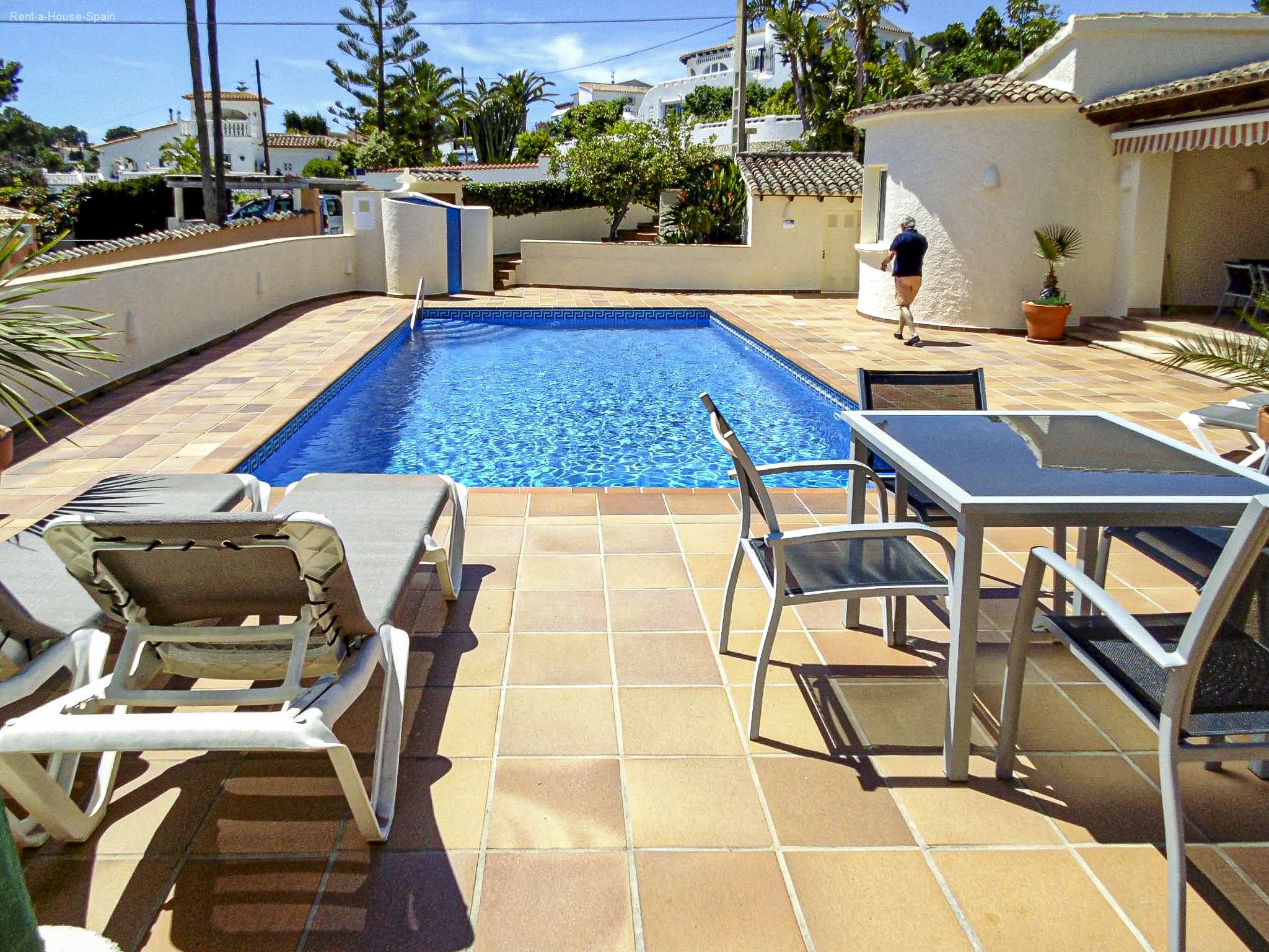 Ref:121)Casa Ronald luxury on his best with some sea view, good beds, nice interieur